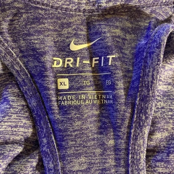 Ladies purple Nike racer back tank - Picture 3 of 10